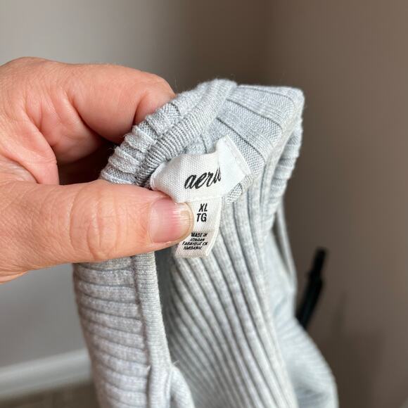 Aerie Gray Button Front Sweater Tank Top Size XL - Picture 4 of 9